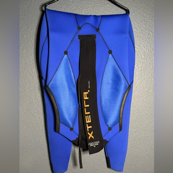 sleeveless wet suit - Picture 3 of 5